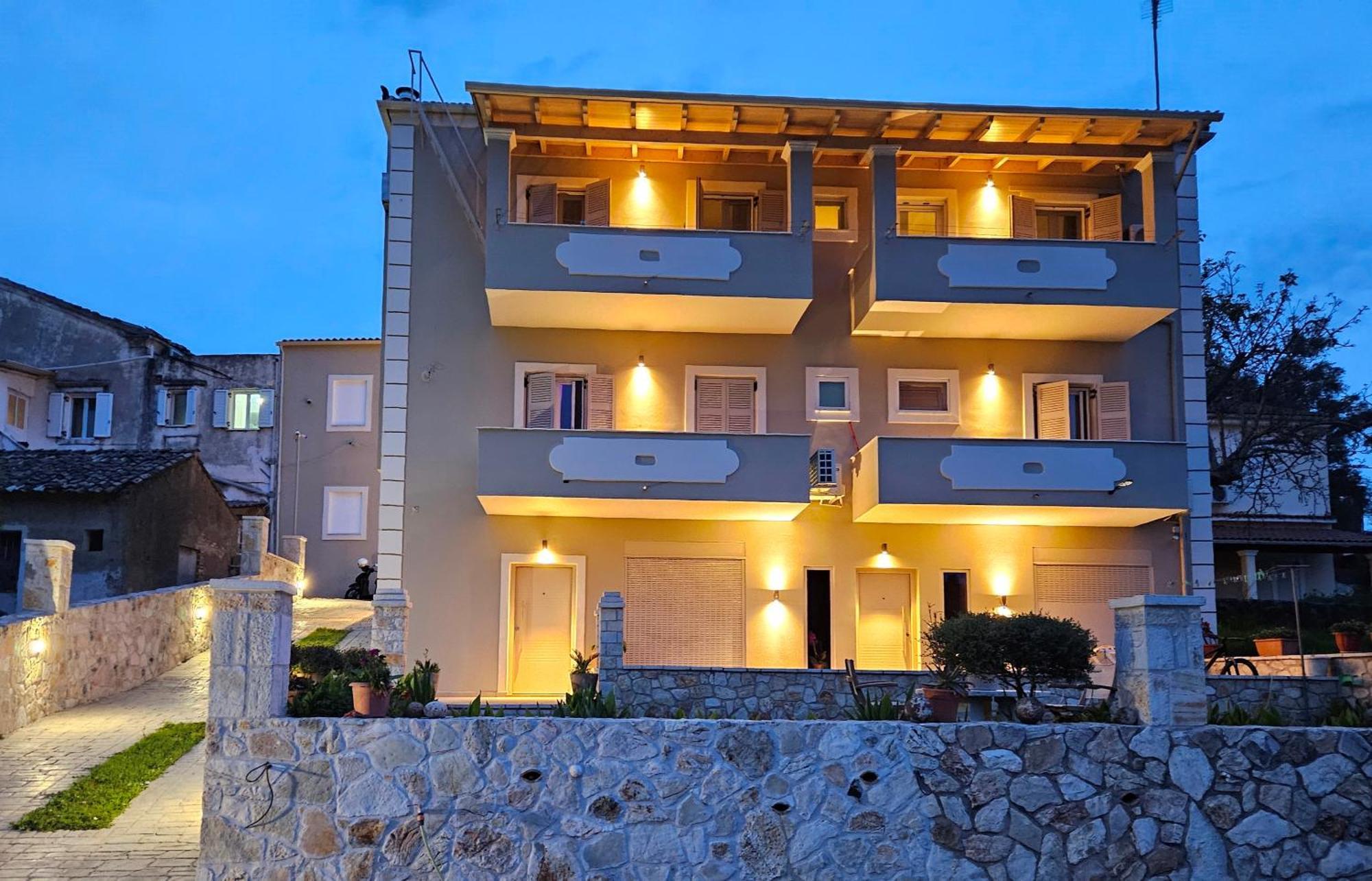 Grey Luxury House Apartment Ипсос Екстериор снимка
