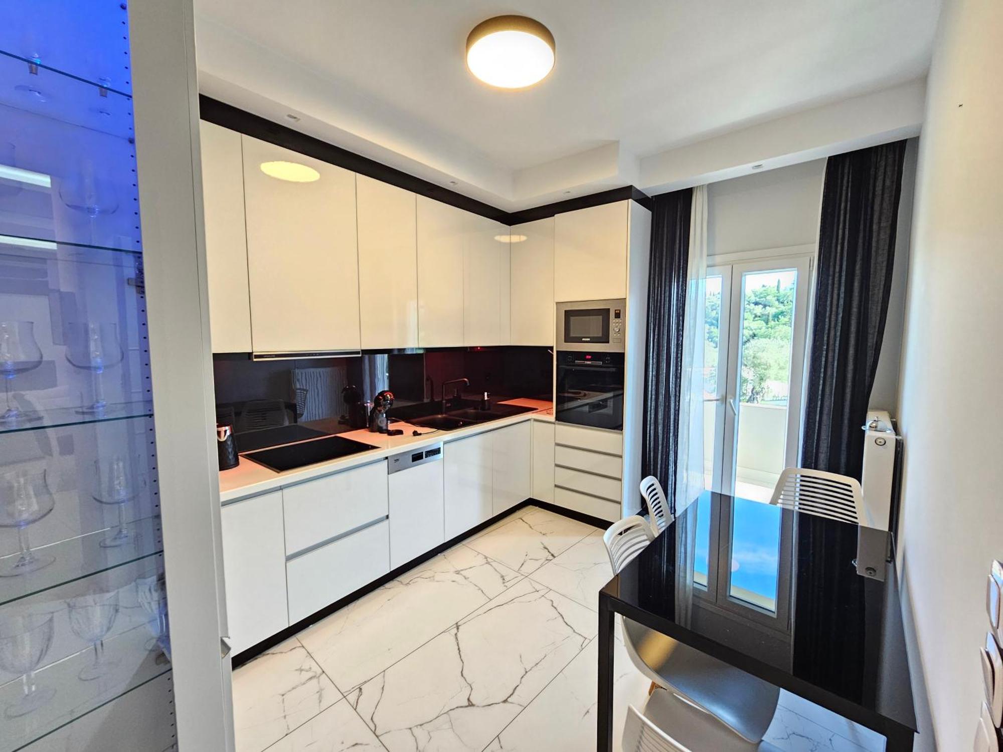 Grey Luxury House Apartment Ипсос Екстериор снимка