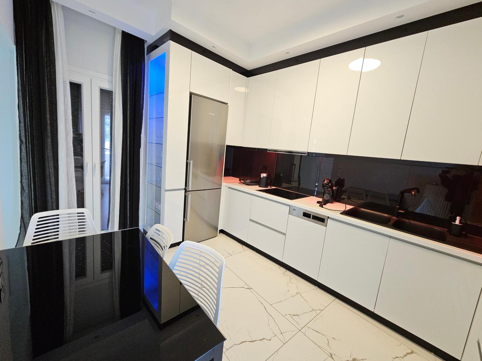 Grey Luxury House Apartment Ипсос Екстериор снимка