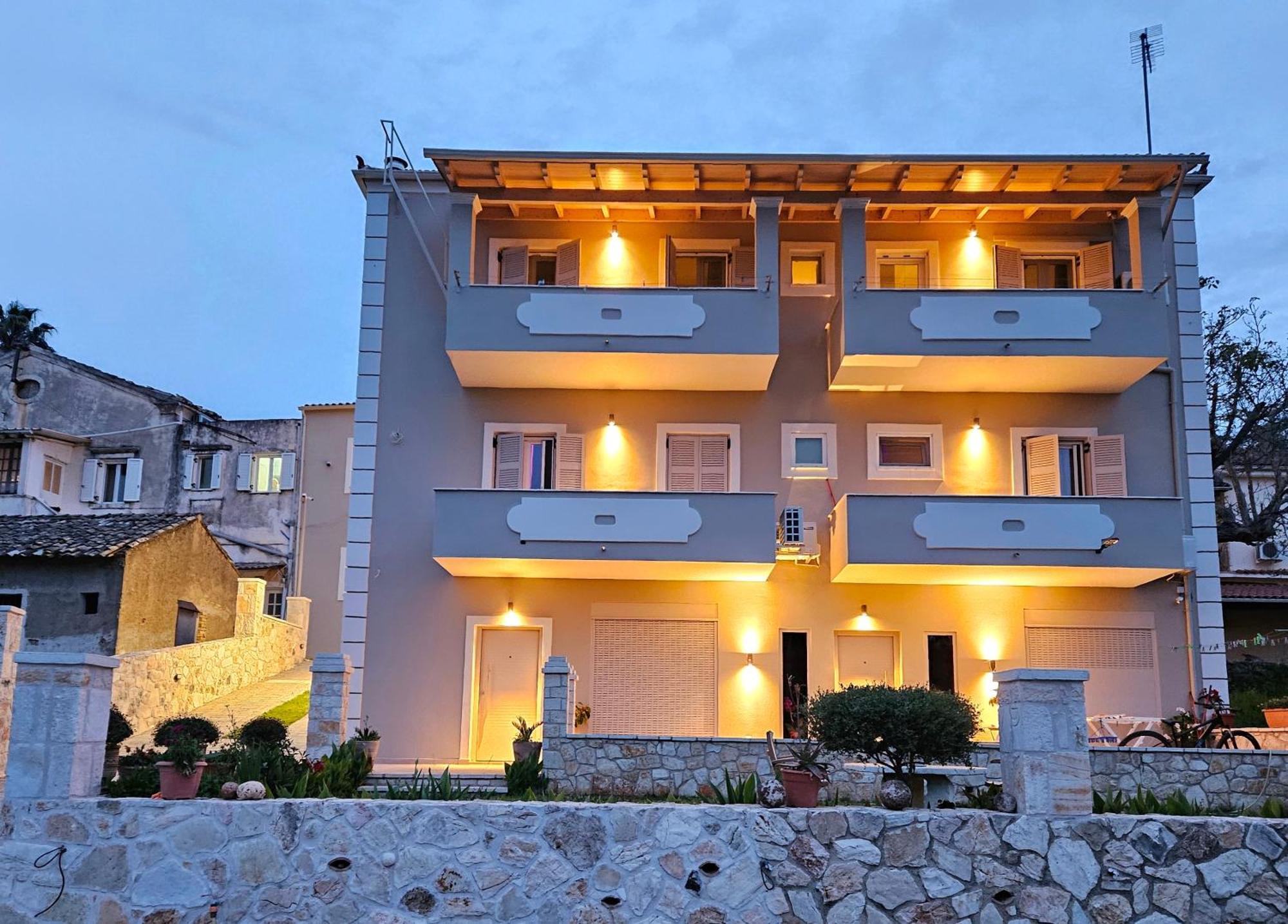 Grey Luxury House Apartment Ипсос Екстериор снимка