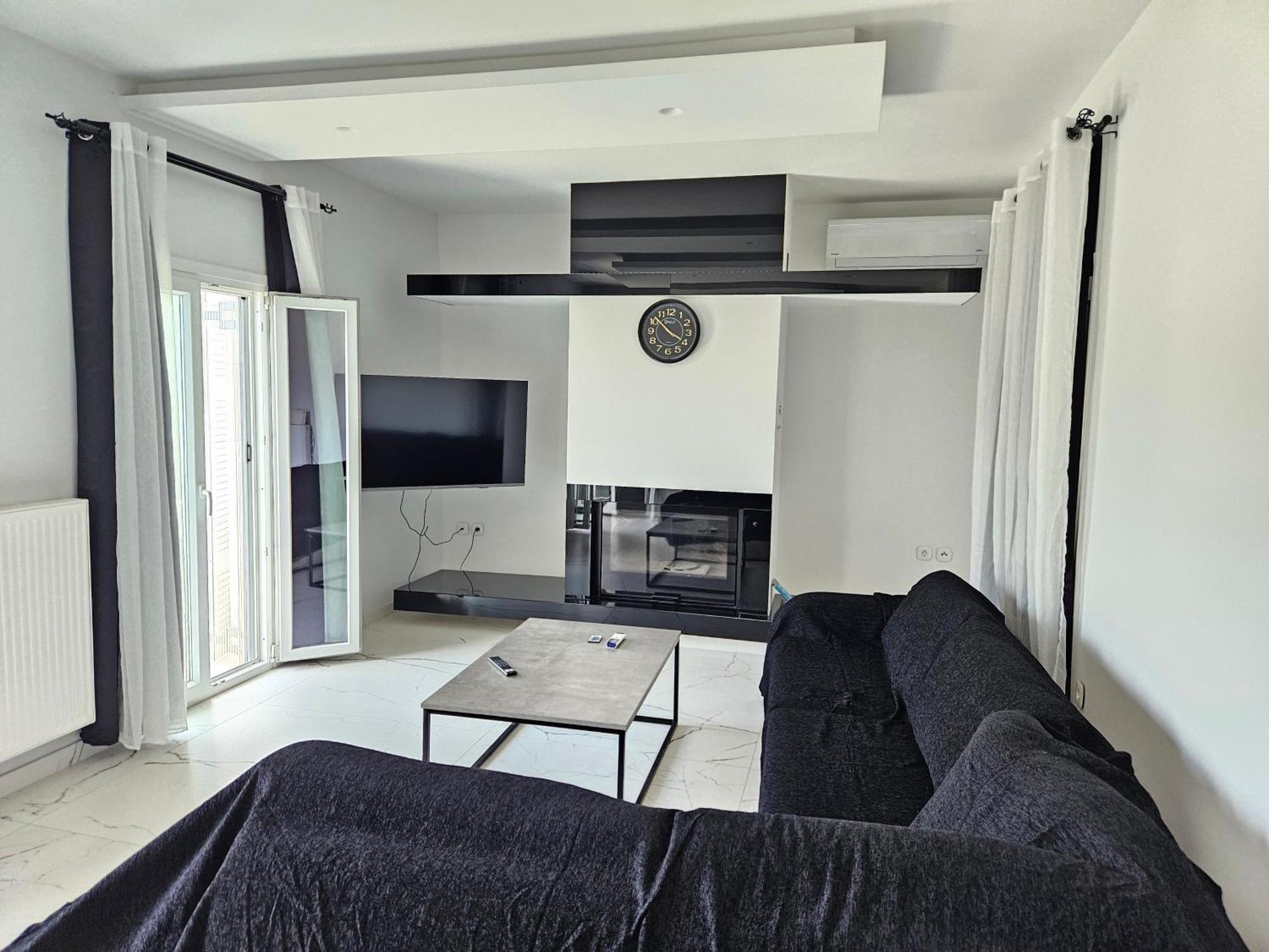 Grey Luxury House Apartment Ипсос Екстериор снимка