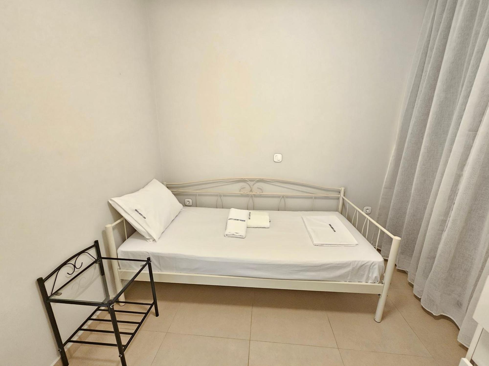 Grey Luxury House Apartment Ипсос Екстериор снимка